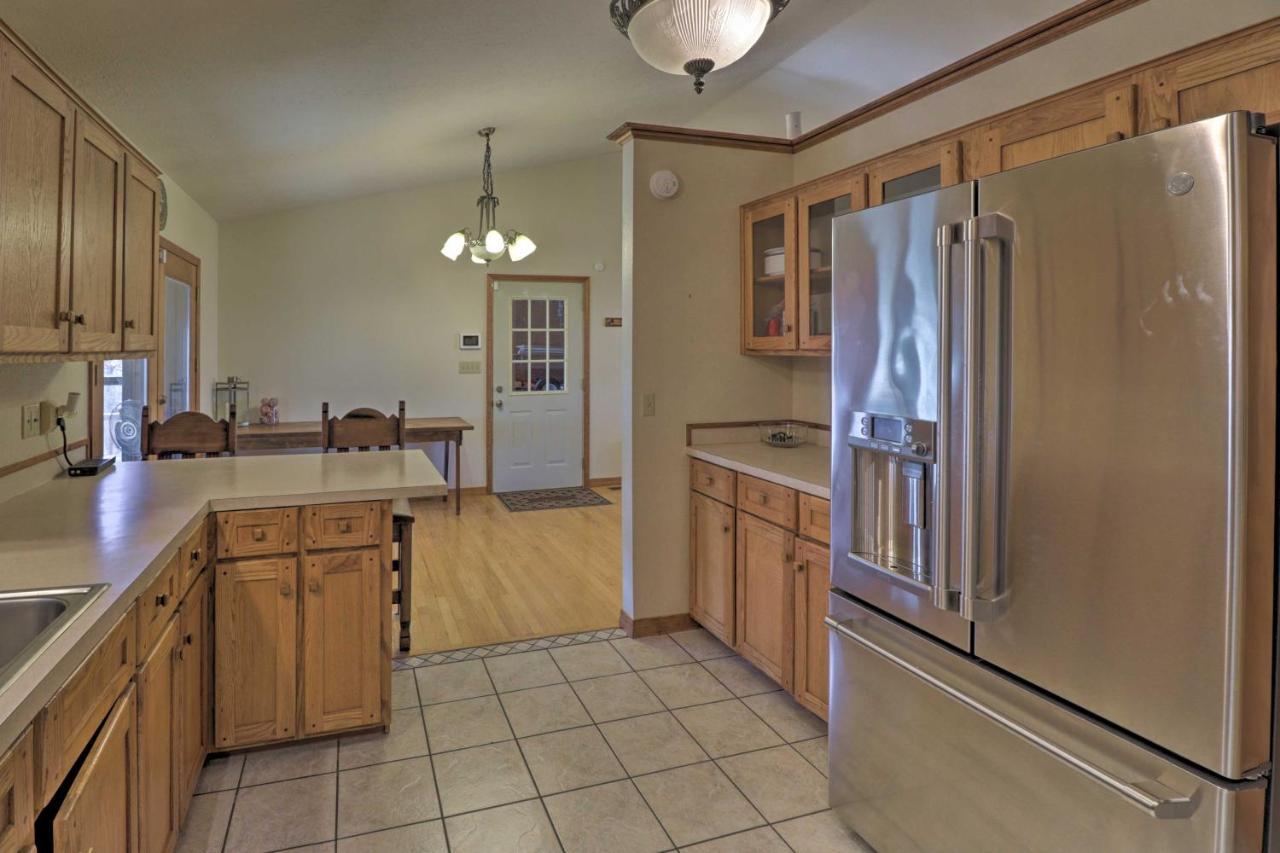Secluded Marble Falls Family Home With Mtn Views! Exteriör bild