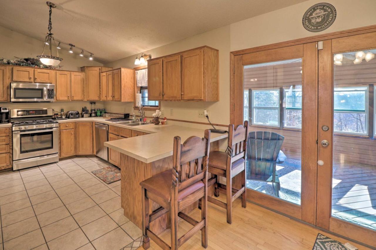 Secluded Marble Falls Family Home With Mtn Views! Exteriör bild